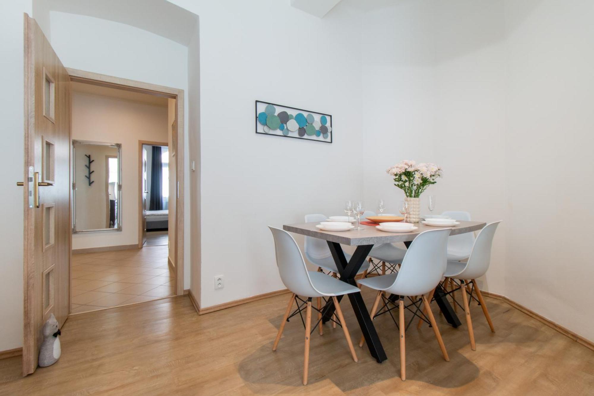 Riverside Cr Apartment Prag Dış mekan fotoğraf