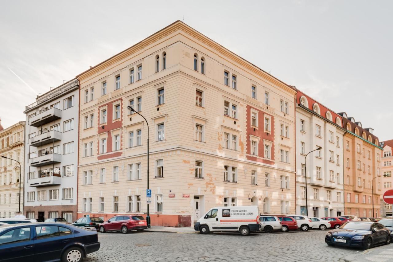 Riverside Cr Apartment Prag Dış mekan fotoğraf